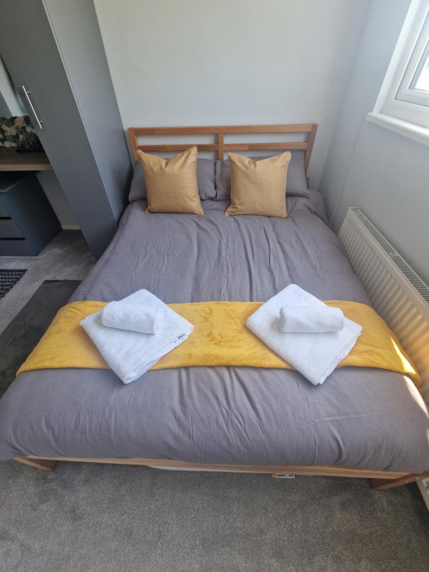 Ferienwohnung Stylish & Modern 2 Bed House With Free Parking Leeds Leeds  Exterior foto