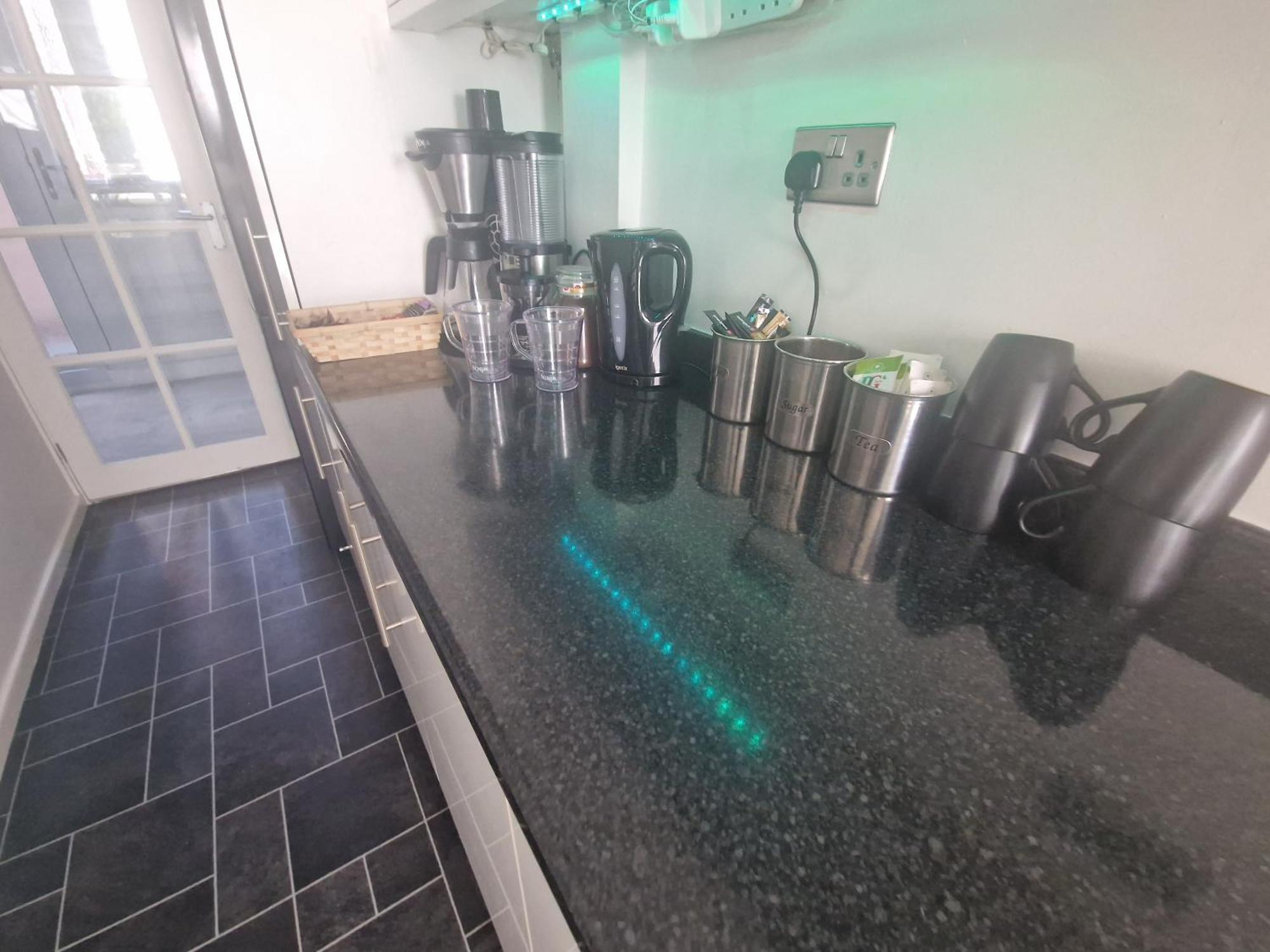 Ferienwohnung Stylish & Modern 2 Bed House With Free Parking Leeds Leeds  Exterior foto